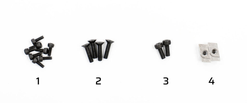 LA4 mounting screws LA4 mounting screws